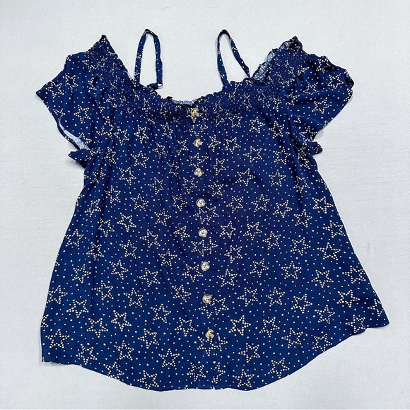 NWT! TORRID star cluster off shoulder top, 2X. - Picture 7 of 9